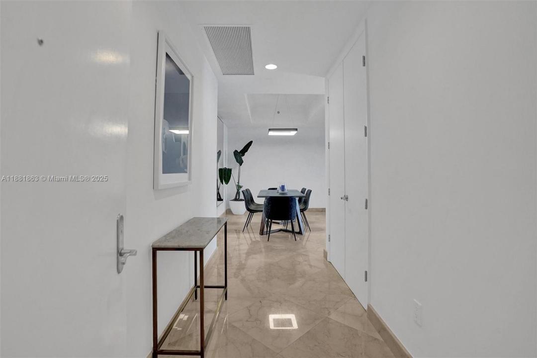 16001 Collins Ave 805, Sunny Isles Beach, 佛羅里達州 33160, 美國
