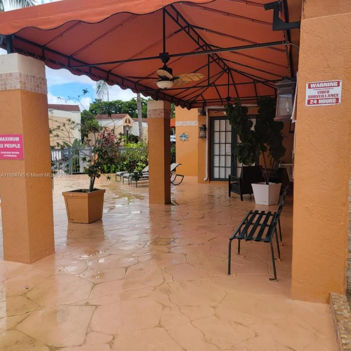 6292 NW 186th St 303, Hialeah, פלורידה 33015, ארצות הברית של אמריקה 