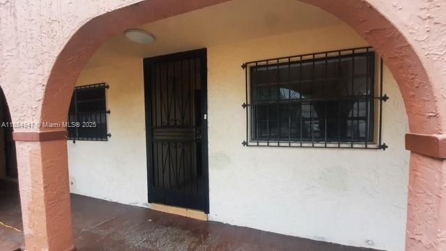 6675 W 4th Ave 112, Hialeah, Flórida 33012, Estados Unidos