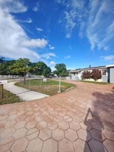 12325 NW 19th Ave HOME, Miami, Florida 33167, USA