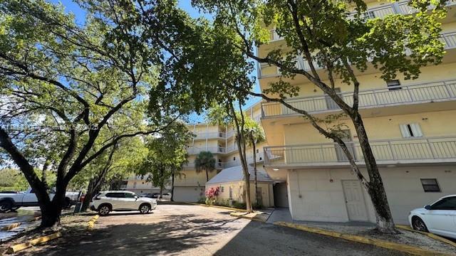 8290 Lake Dr 119, Doral, Флорида 33166, Соединенные Штаты