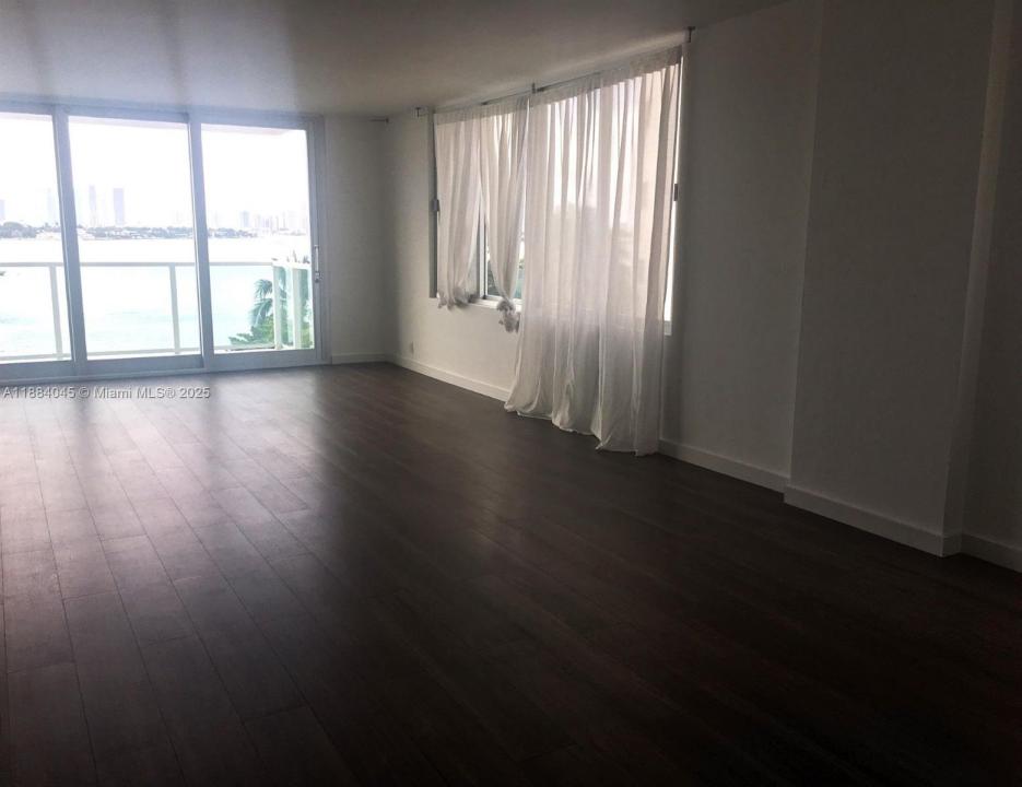1000 West Ave 411, Miami Beach, Flórida 33139, Estados Unidos