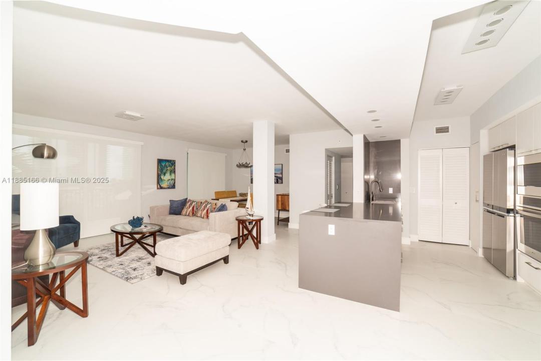 17145 N Bay Rd 4607, Sunny Isles Beach, 佛羅里達州 33160, 美國