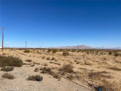 Poppy Road, Victorville, Kalifornia 92392, USA