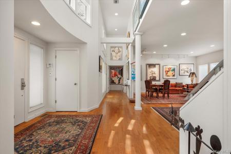 16 Polo Field Lane, North Hempstead, ニューヨーク 11020, アメリカ合衆国