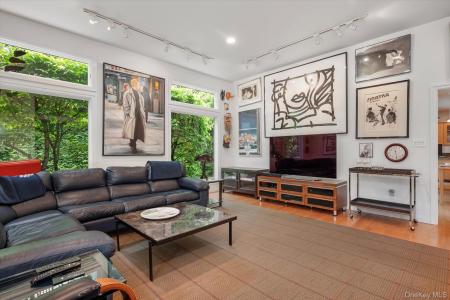 16 Polo Field Lane, North Hempstead, ニューヨーク 11020, アメリカ合衆国