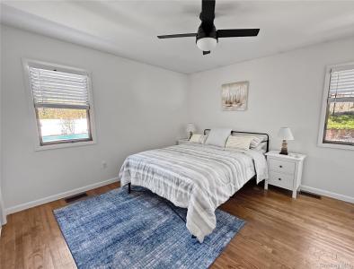 126 Overhill Road, Riverhead, New York 11792, HOA KỲ