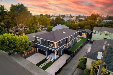 Miles Ave, Oakland, Kaliforniya 94618, Amerika Birleşik Devletleri