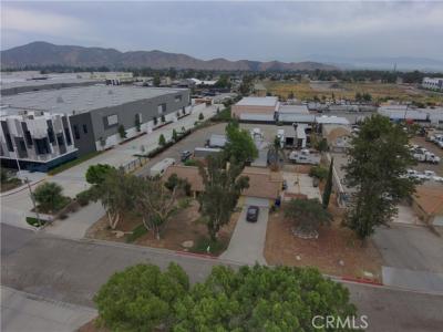 Rose, Fontana, Califórnia 92337, Estados Unidos