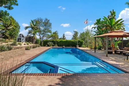 Hidden Crest Dr, El Cajon, California 92019