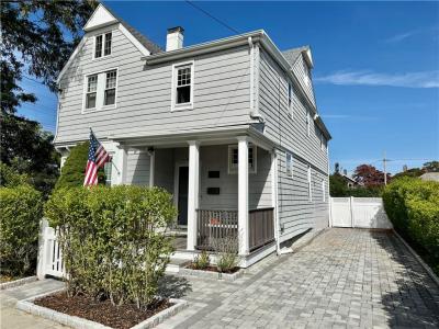 8 Morton Avenue, Newport, RI 02840, USA