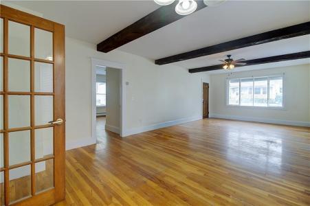650 Grove Street 1, Woonsocket, Rhode Island 02895, États-Unis