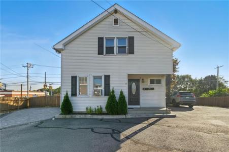 6 Roberts Street, West Warwick, Rhode Island 02893, Stati Uniti