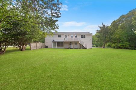 75 Walnut Road, North Kingstown, Rhode Island 02852
