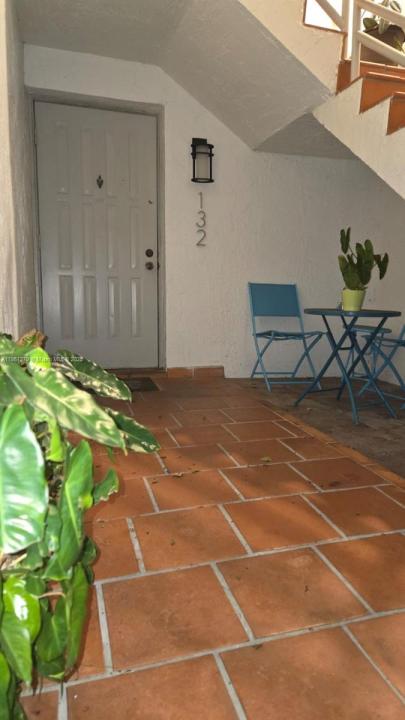 3558 Magellan Cir 132, Aventura, Florida 33180, USA