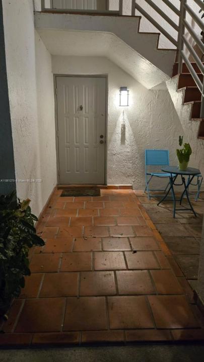 3558 Magellan Cir 132, Aventura, Florida 33180, USA