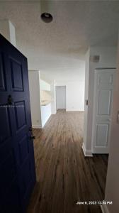 15770 SW 106th Ter 104, Miami, Florida 33196, USA
