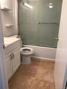 10288 NW 9th St Cir 205, Miami, Florida 33172, USA