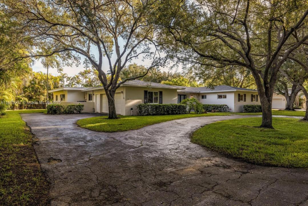 8445 SW 147th St, Palmetto Bay, Florida 33158, Amerika Birleşik Devletleri