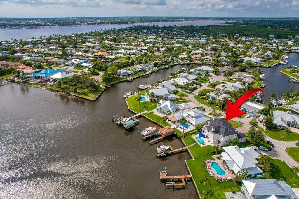 32 SW Riverway Boulevard, SEAGATE HARBOR, Palm City, Florida 34990