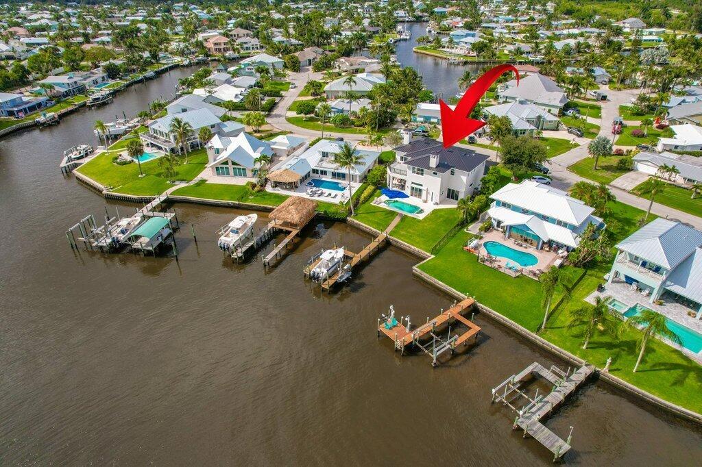32 SW Riverway Boulevard, SEAGATE HARBOR, Palm City, Florida 34990