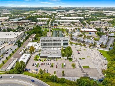 9309 S Orange Blossom Trl, Orlando, Florida 32837, Estados Unidos
