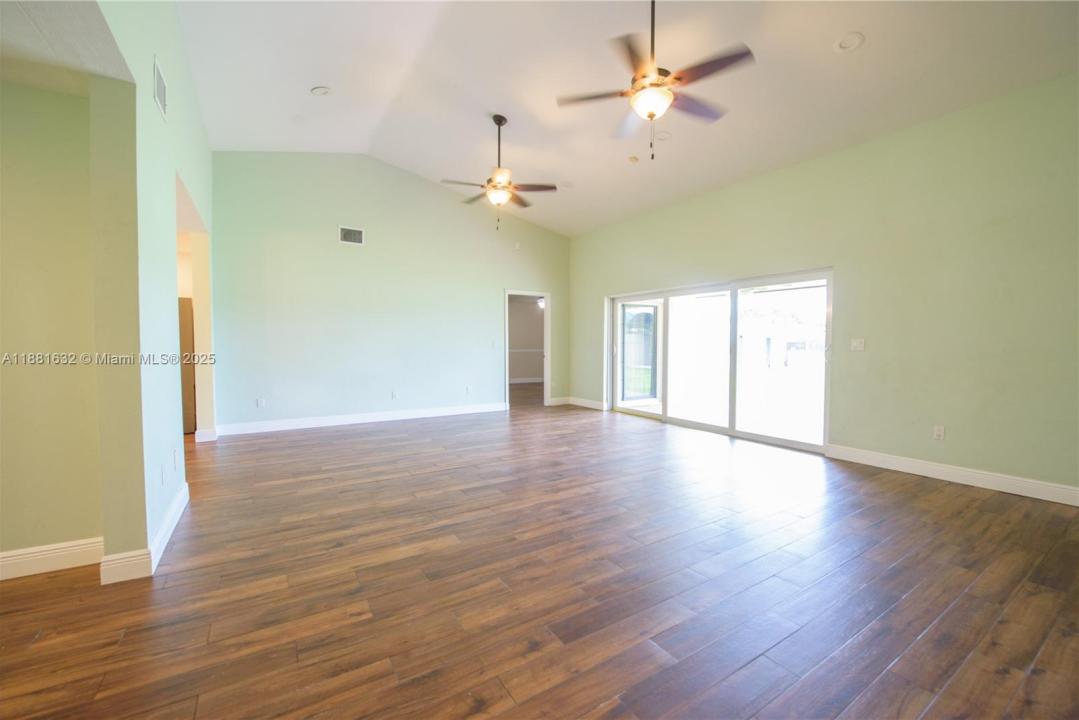 19275 SW 256th St 19275, Homestead, פלורידה 33031, ארצות הברית של אמריקה 