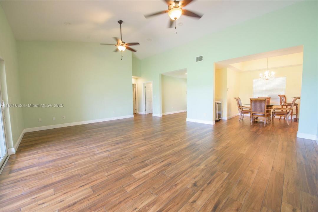 19275 SW 256th St 19275, Homestead, פלורידה 33031, ארצות הברית של אמריקה 