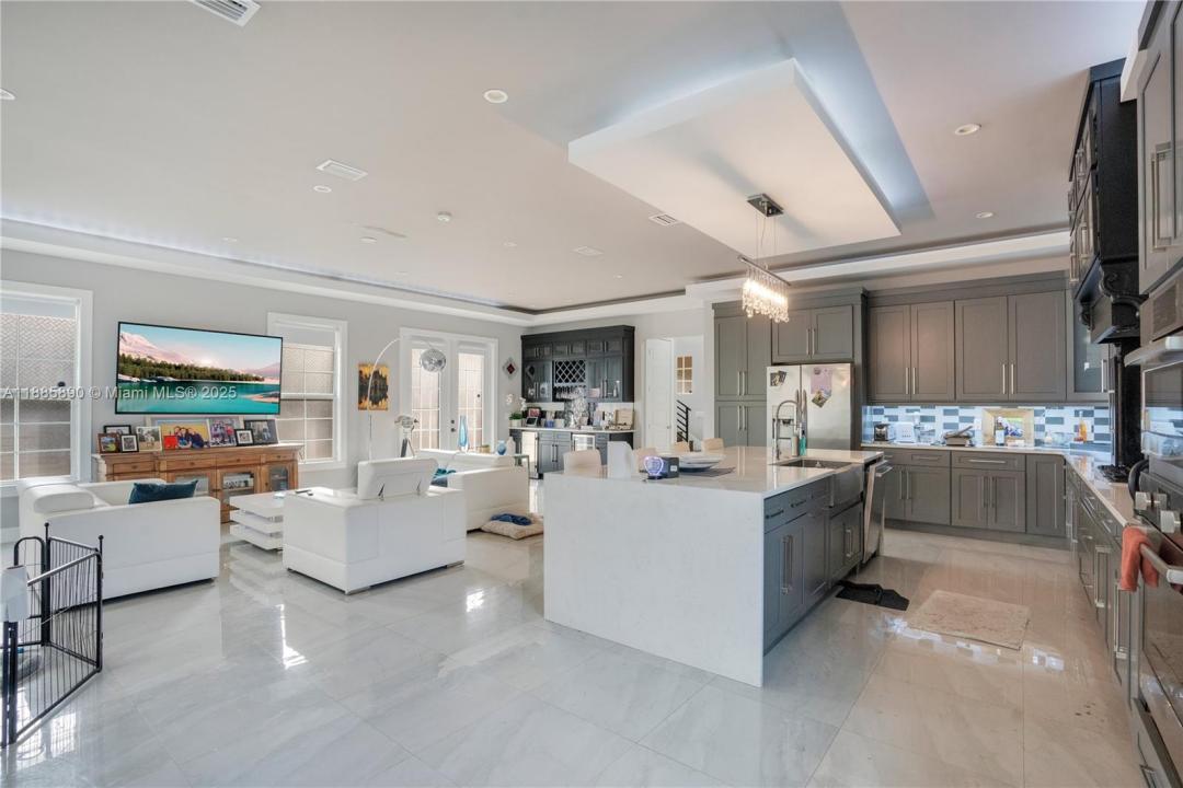 555 Peachtree Rd, Orlando, Florida 32804, HOA KỲ