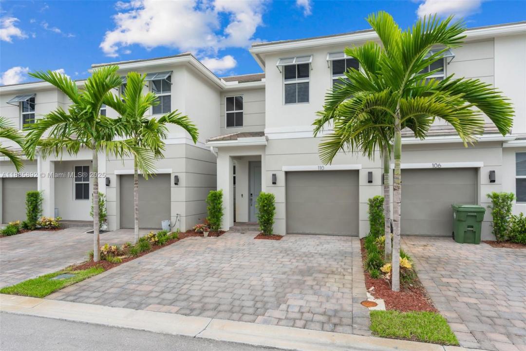 110 SW 171st Way, Pembroke Pines, Florida 33027