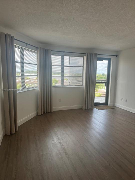 20840 San Simeon Way 709, Miami, Floride 33179, États-Unis