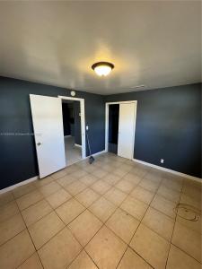 5640 NW 15th St, Lauderhill, Floride 33313, États-Unis