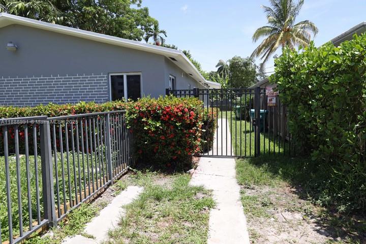 1283 NE 109th St 2, Miami, Florida 33161, Estados Unidos