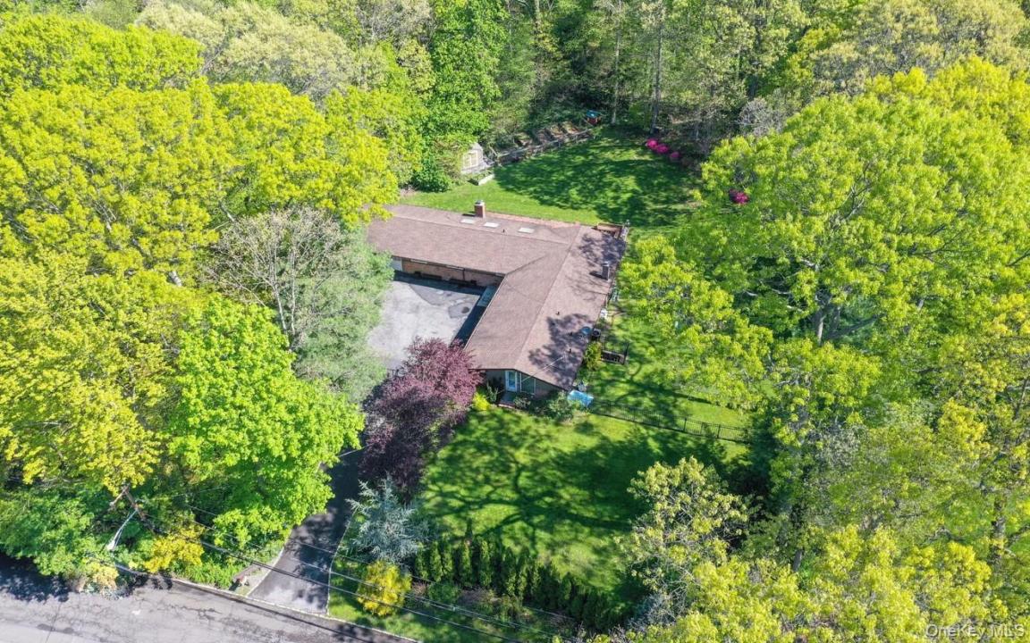 20 Cherry Lane, Oyster Bay, Нью-Йорк 11791, Соединенные Штаты