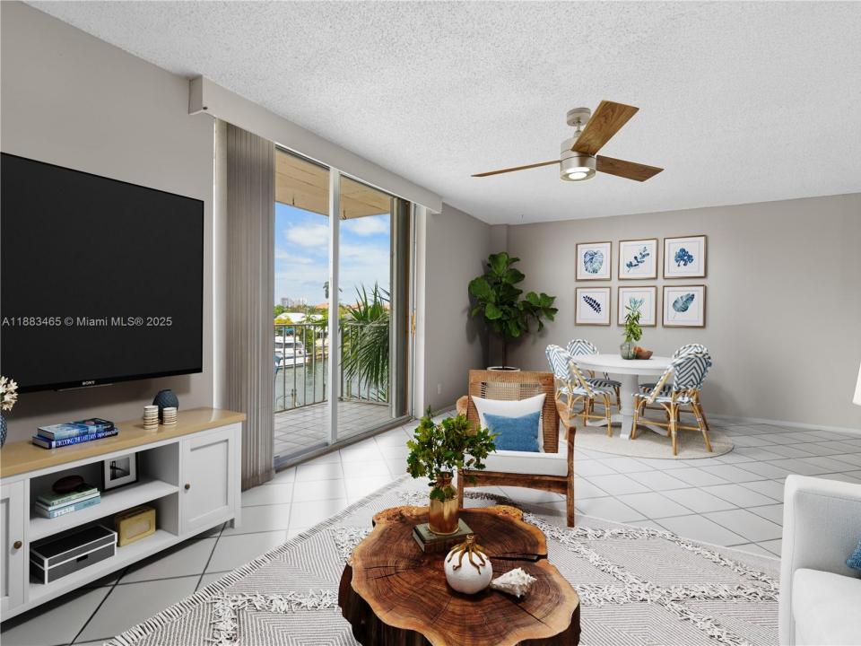 1777 SE 15th St 312, Fort Lauderdale, Florida 33316, Amerika Birleşik Devletleri