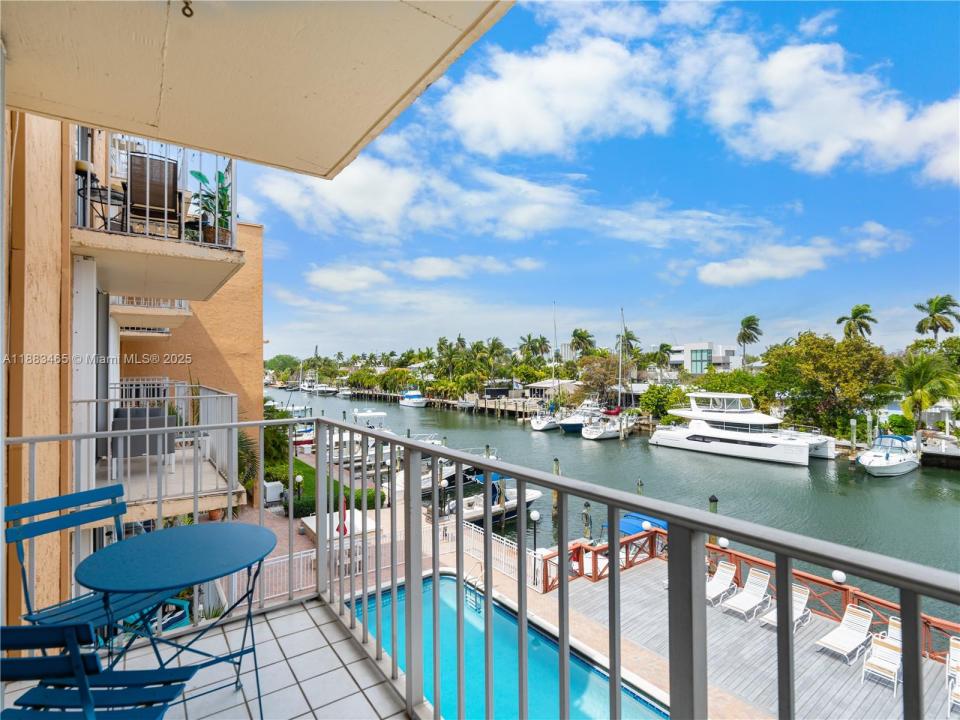 1777 SE 15th St 312, Fort Lauderdale, Florida 33316, Amerika Birleşik Devletleri