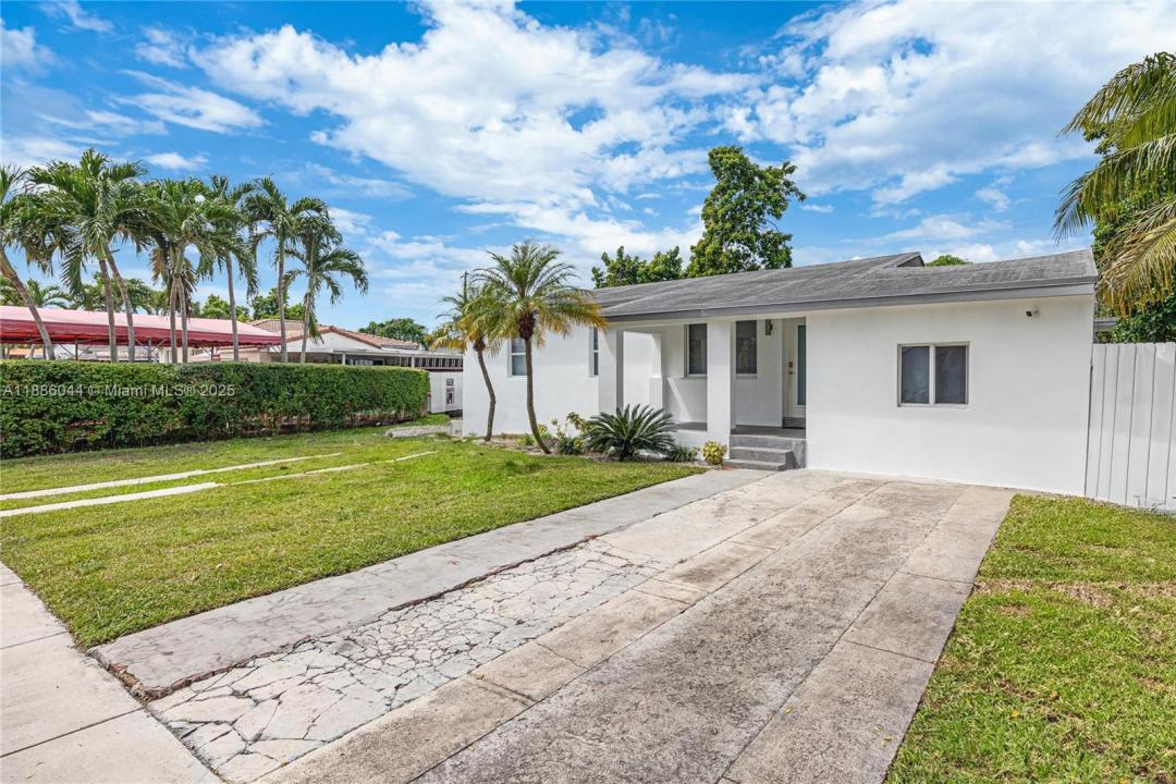 670 Flagami Blvd, Miami, Florida 33144