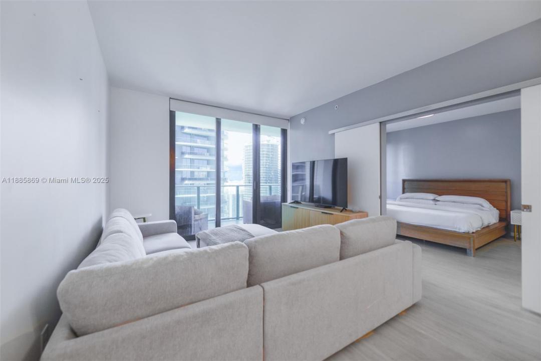 1010 Brickell Ave 3608, Miami, Florida 33131, USA