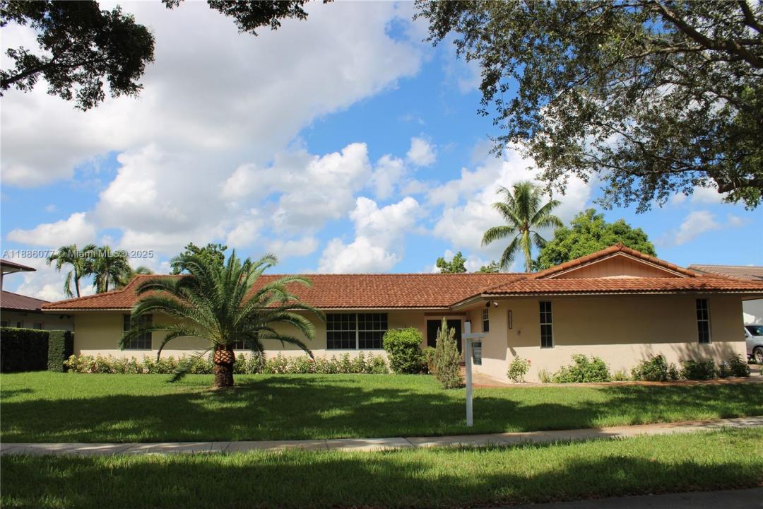 16100 W Prestwick Pl, Miami Lakes, Floryda 33014, USA