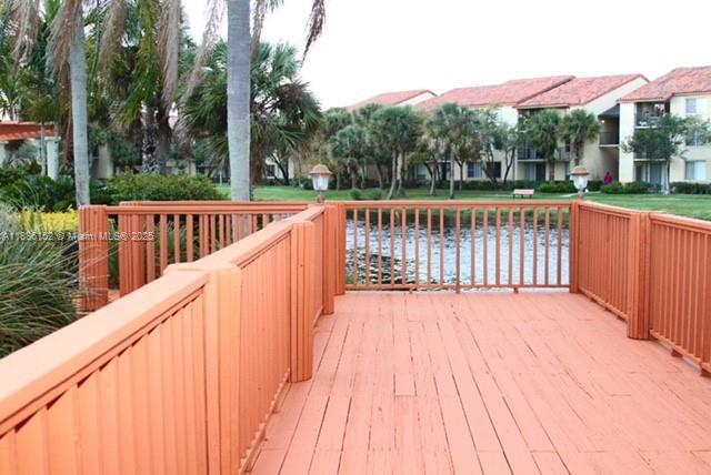 10733 Cleary Blvd 107, Plantation, Florida 33324, USA