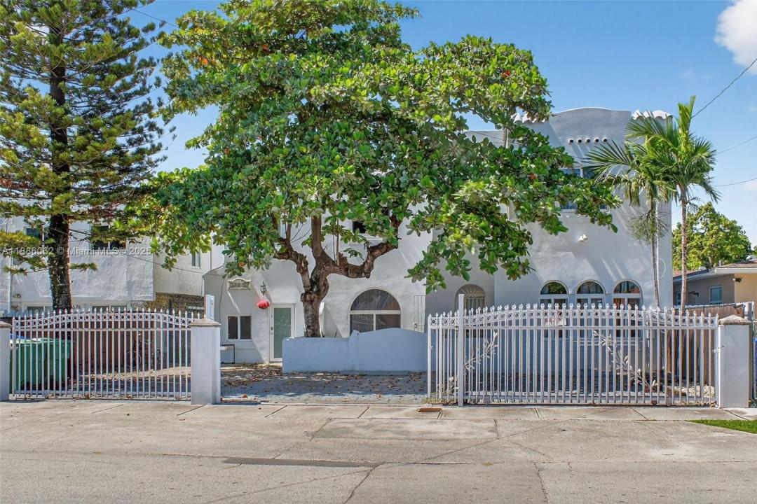 1680 NW 22nd Ct, Miami, 佛羅里達州 33125, 美國