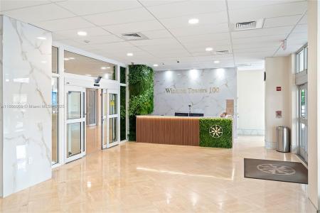 250 174th St 1008, Sunny Isles Beach, Florida 33160, USA
