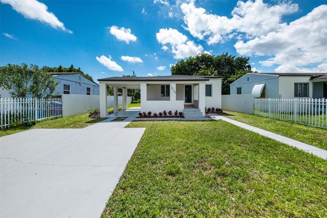 1828 NW 58th St, Miami, フロリダ 33142, アメリカ合衆国
