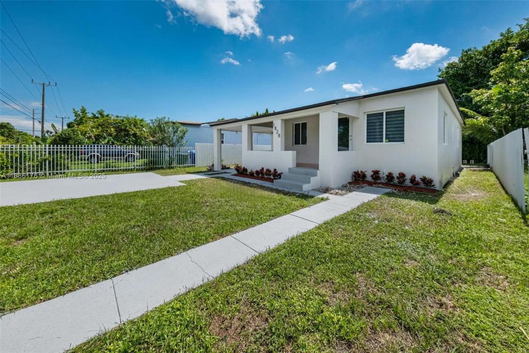1828 NW 58th St, Miami, フロリダ 33142, アメリカ合衆国