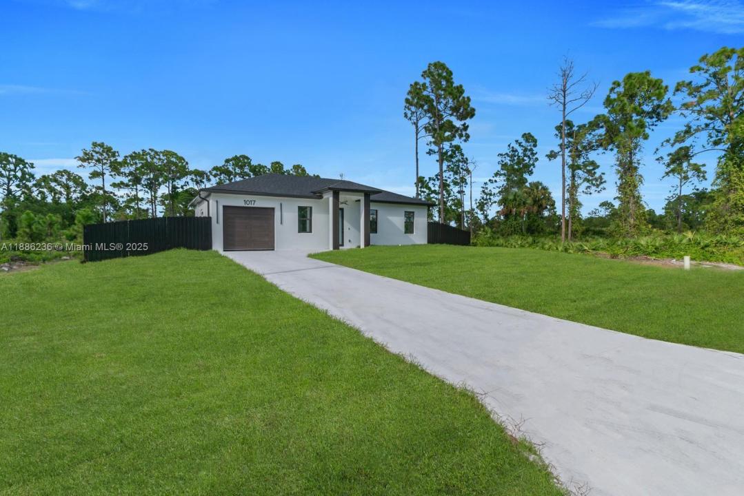 1017 COLERIDGE ST, Lehigh Acres, Florida 33974, Stati Uniti