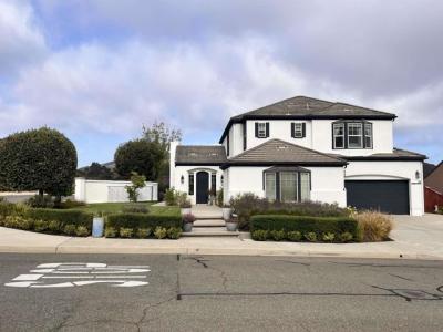 Leeward Ave, San Marcos, California 92078