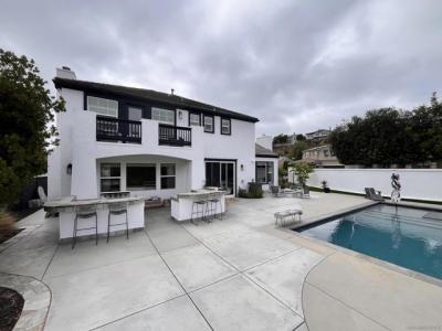 Leeward Ave, San Marcos, California 92078