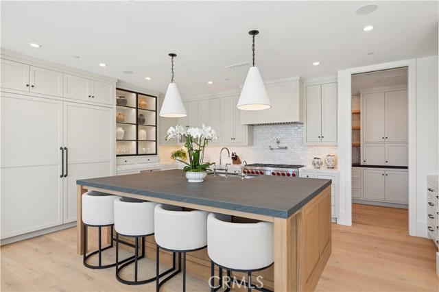 Bayview Drive, Corona Del Mar, California 92625