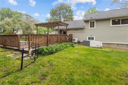 99 Peachtree Road, North Kingstown, Rhode Island 02852, USA
