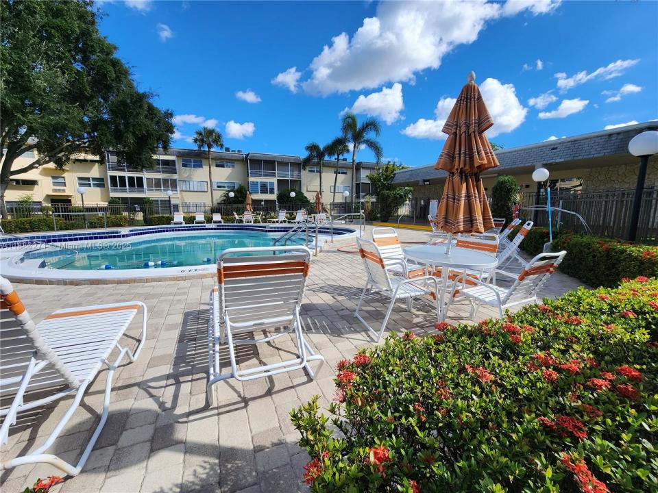 4431 NW 16th St H109, Lauderhill, Floride 33313, États-Unis